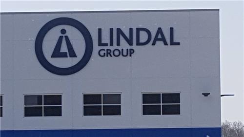 GSC 300 Green Sign Company Series Lindal Group Acrylic Channel Letters & Logo Columbus IN