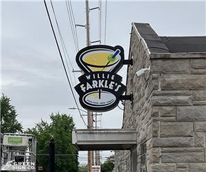 Willie Farkles Bar: Custom Lighted Channel Logo Blade Sign